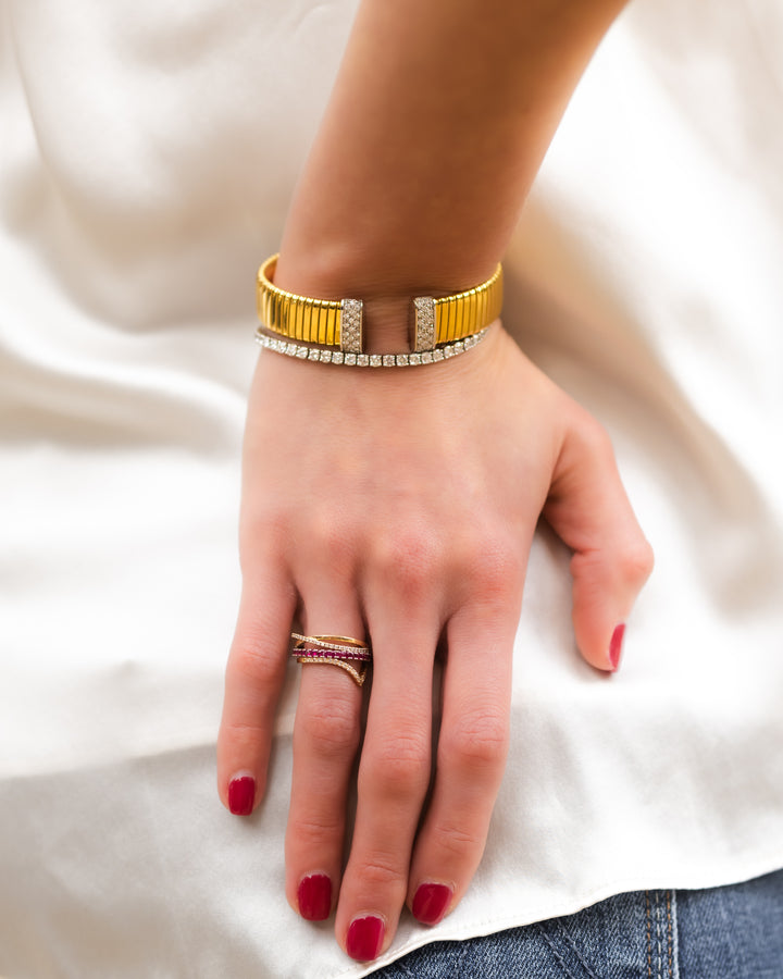 The Aurelia Cuff