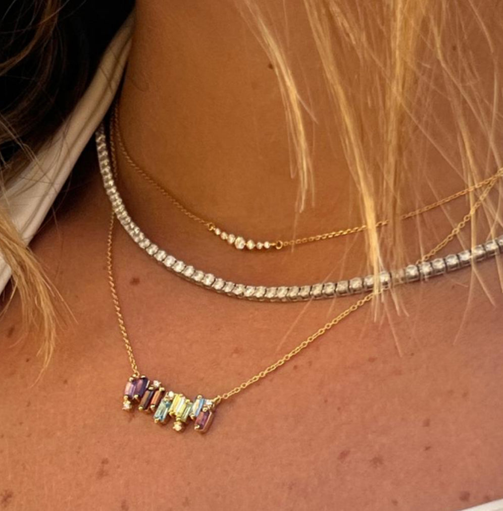 Chromatic Color Glow Necklace